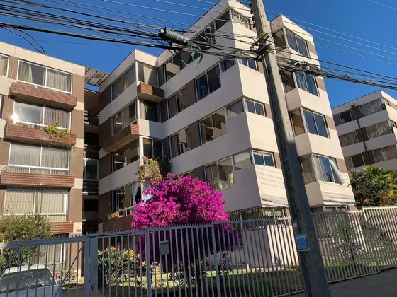 Departamento Amoblado En Arriendo, 4 Dormitorios