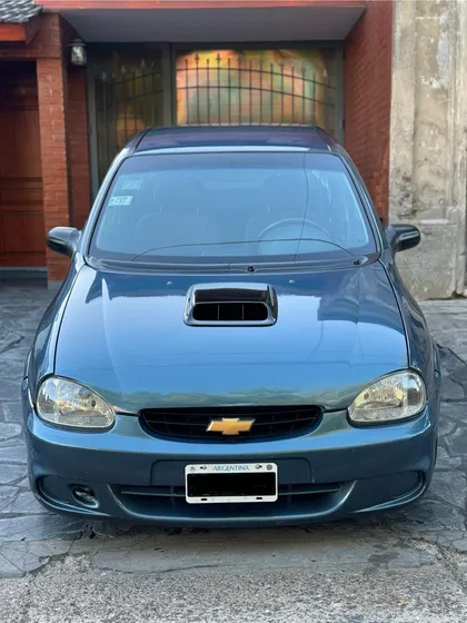 Chevrolet Corsa Classic 1.6 Gl Aa Dh 4p