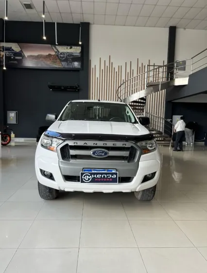 Ford Ranger Nueva Ranger Dc 4x2 Xls 3.2l D