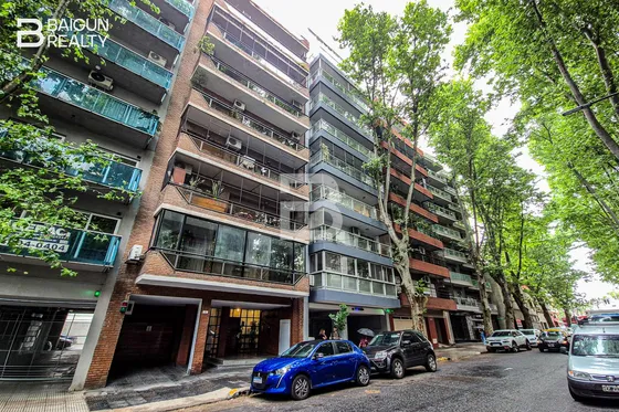 Departamento De 4 Ambientes En Venta Con Dependencia De Servicio, Cochera Y Baulera En Palermo