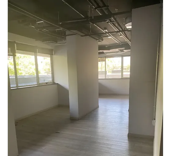 Excelente Oficina Ubicada En Providencia