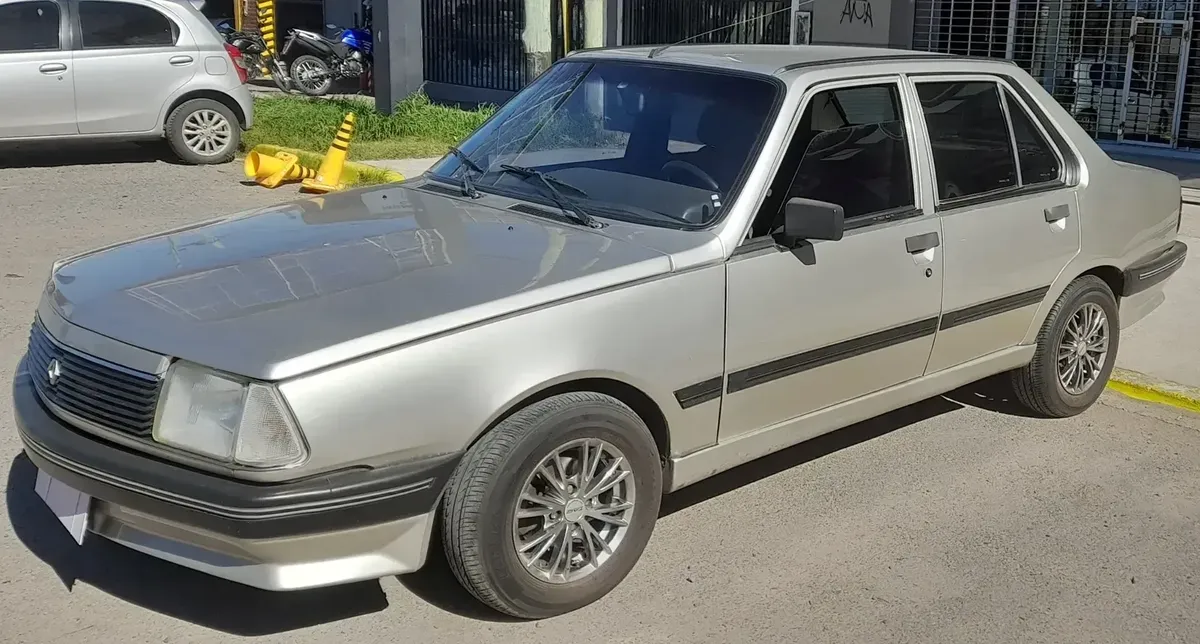 Renault R 18 TX 2.2 NAFTA