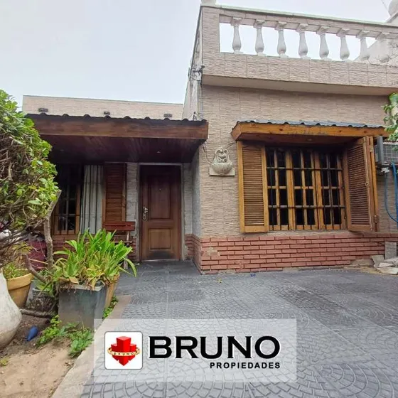 Casa En Venta En Merlo Norte