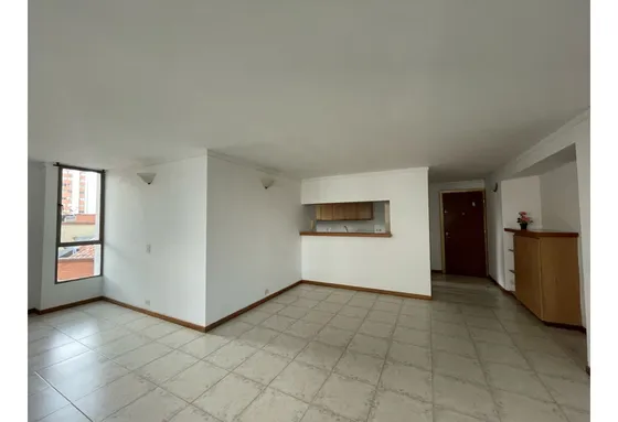 Venta Apartamento Remodelado Loma De Los Bernal Cc