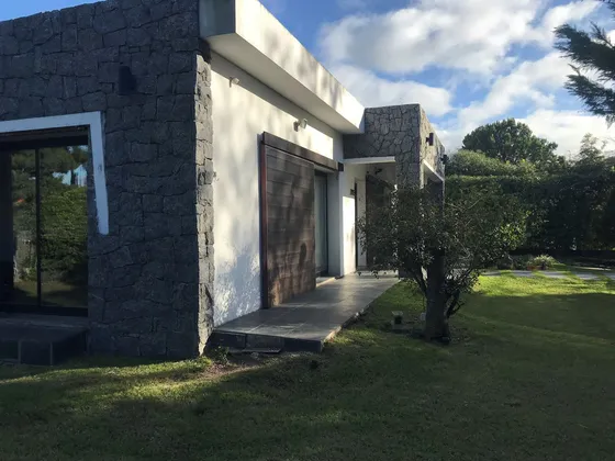 Próximo Lawn Tennis Y Woodlands School Para Entrar A Vivir