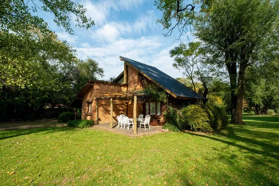 Casa En Venta - Villa General Belgrano