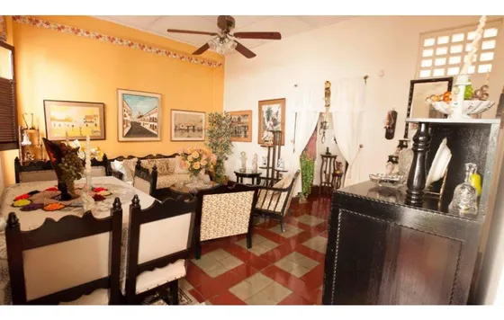 Centro Histórico - Venta De Edificio.