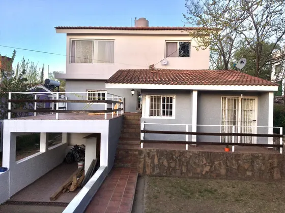 Casa En Venta - Tanti