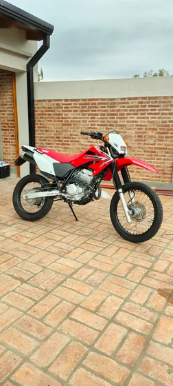 Vendo Honda Tornado 2017, Tengo Faltantes Originales
