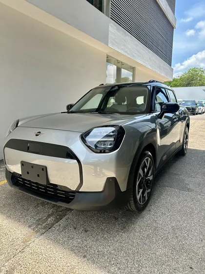 Mini Cooper Electrico Aceman E