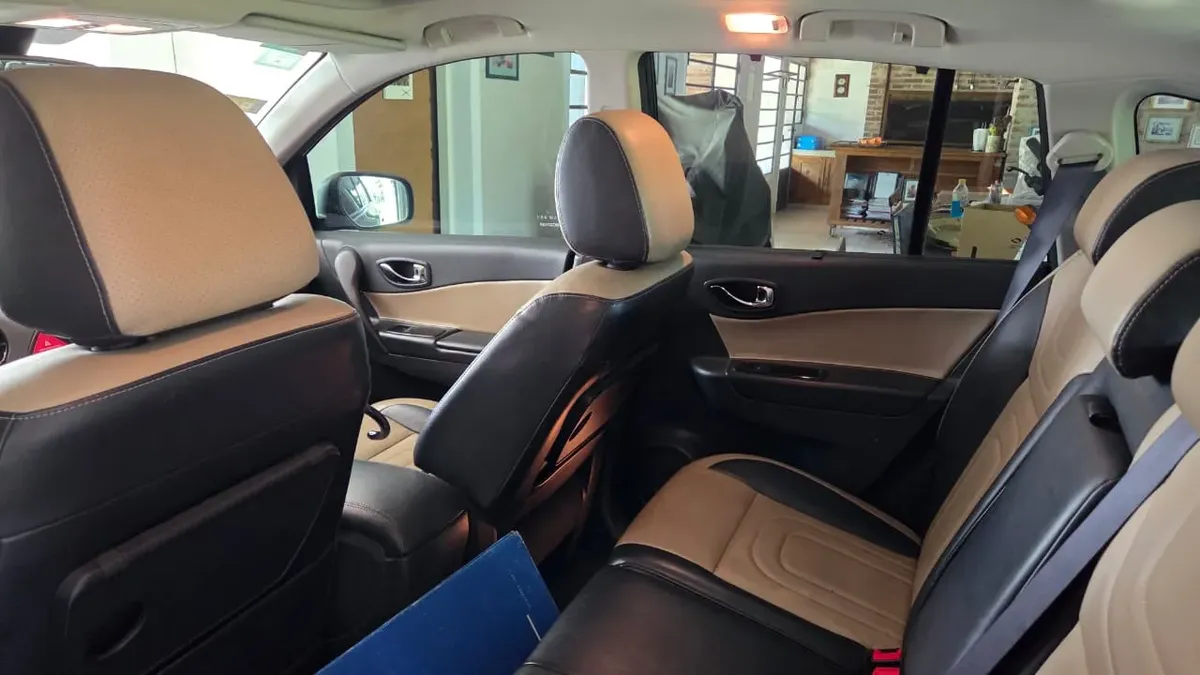 Renault Koleos 2.5 Privilege 4x4 Mt533436714253045768