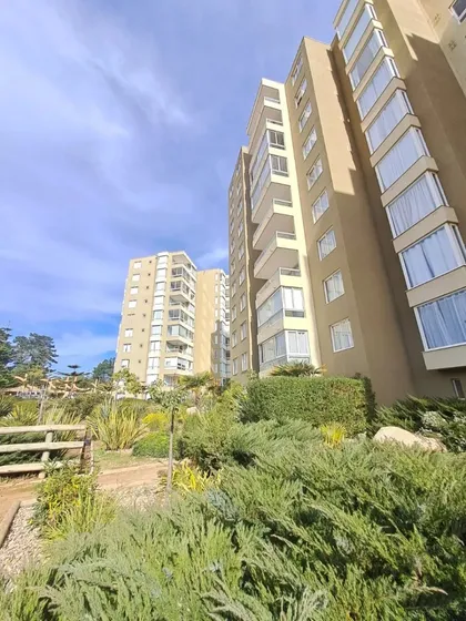 Venta Depto. 2d En Edificio Los Pinares En El Canelillo