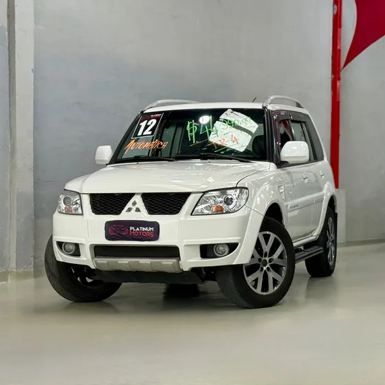 Mitsubishi Pajero Tr4 2.0 4x2 Flex Aut. 5p