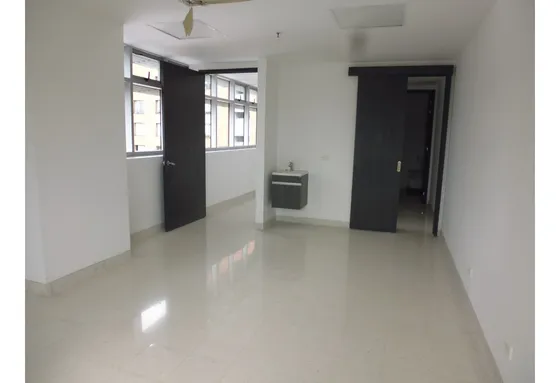 Oficina En Arriendo, San Diego Medellín