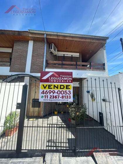 Muy Buen Estado - Ph Sin Expensas - A Metros De Av San Martin