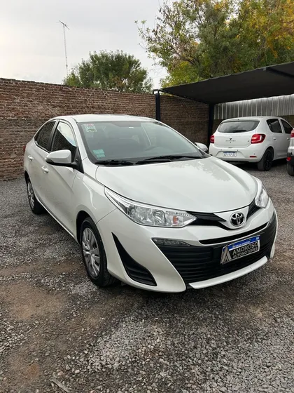 Toyota Yaris 1.5 107cv Xs Sedan