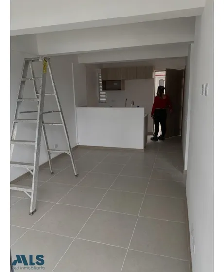 Hermoso Apartamento Colinas De Alcaravanes(mls#249137)