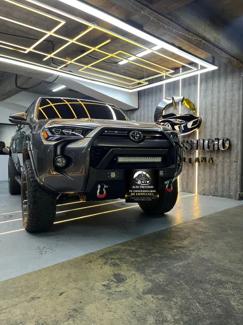 Toyota 4runner Sr5