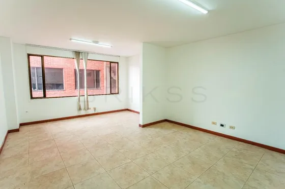 Oficina En Arriendo En San Patricio-usaquén. Cod A5051