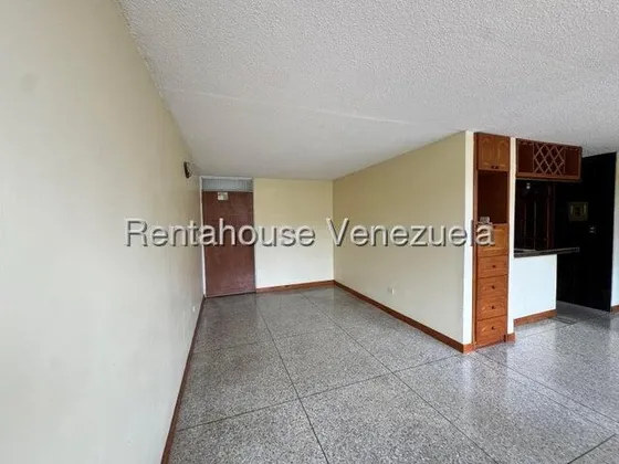 Apartamento En Alquiler Cabudare Zona La Mora Codigo 2  5 2  3  7  7  4 Mildred Espacioso Y Comodo Apartamento En Alquiler En La Mora De 3 Habitaciones Y 2 Baños, En Un Conjunto Cerrado, Con Porton El