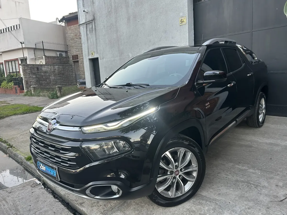 Fiat Toro 2.0 Volcano 4x4 AT