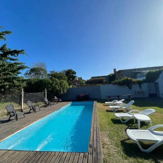 Complejo En Venta Con Piscina En  Zona Sur Villa Gesell