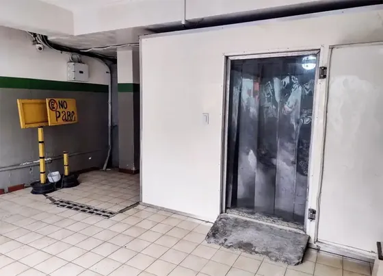 En Venta. Local Comercial 355m2 Santa Rosalía | Cava Cuarto 12 Ton | Sótano Y Mezzanina. Listo Para Operar.