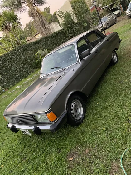 Ford Falcon 3.0 Gl