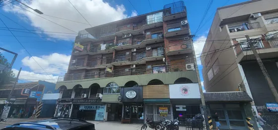 Dpto 2 Ambientes 43 M² - Apto Uso Profesional - S.justo (ctro)