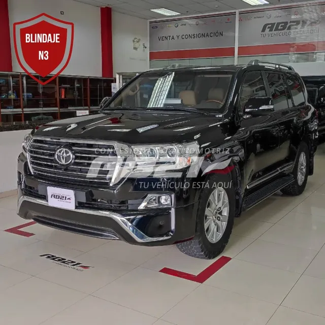 Toyota Land Cruiser Gxr