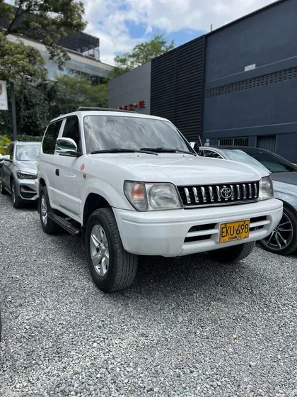 Toyota Prado 2.7 Sumo Ego