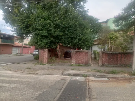 Terreno Na Vila Pires Em Santo André  De  Esquina Com 250 M
