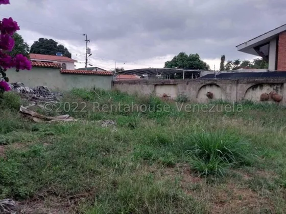 Milagros Inmuebles Terreno Venta Barquisimeto Lara Zona Este Santa Elena Economica Residencial Economico Comercial Código Inmobiliaria Rent-a-house  25-6130