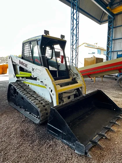 Minicargador Bobcat