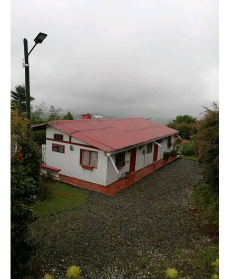 Venta De Finca En Guarne Vereda La Clara.