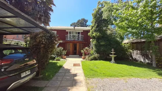 Casa Con Piscina Y Quincho En Villa Alemana