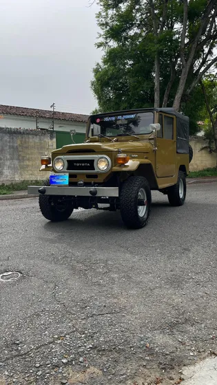 Toyota Fj-40 4x4