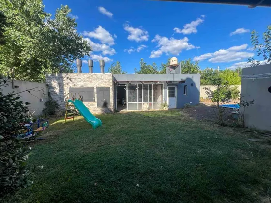 4 Ambientes Quincho Parrilla Pileta Jardin 