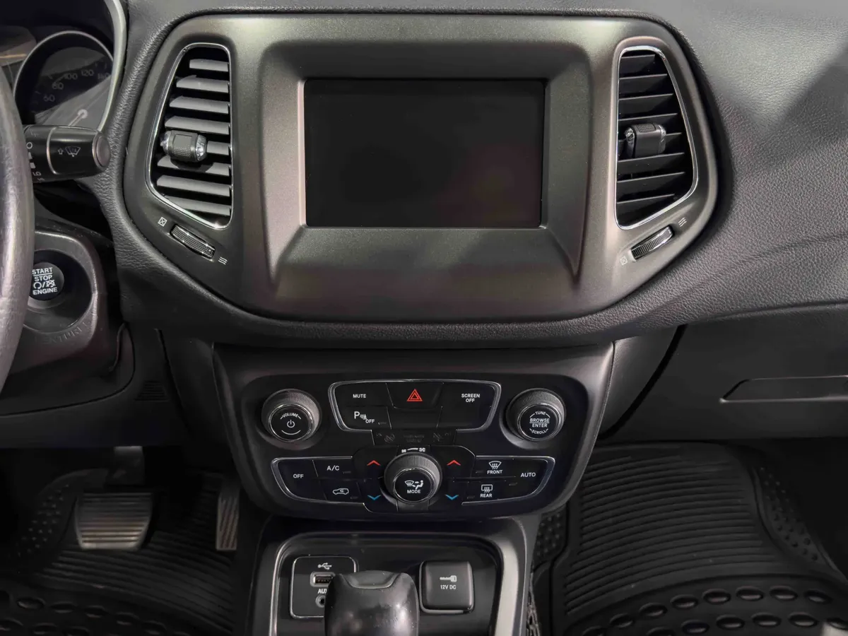 Jeep Compass 2.4 Longitude5295443942578688011