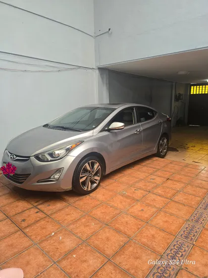 Hyundai Elantra 1.8 Limited Tech At