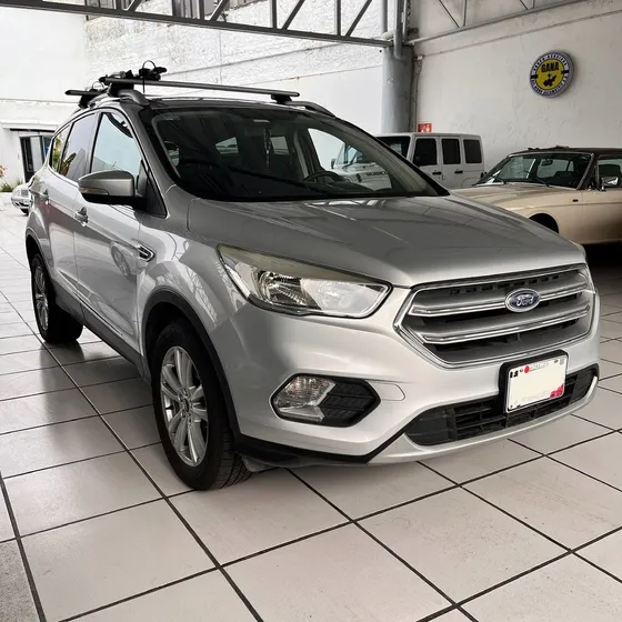 Ford Escape 2.5 S Plus At