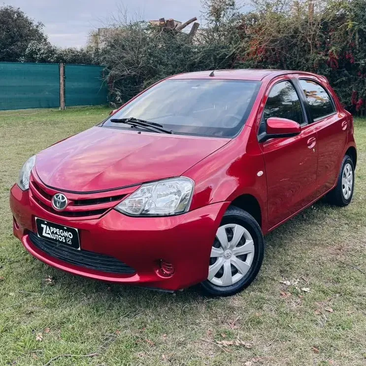 Toyota Etios 1.5 XS 5-door