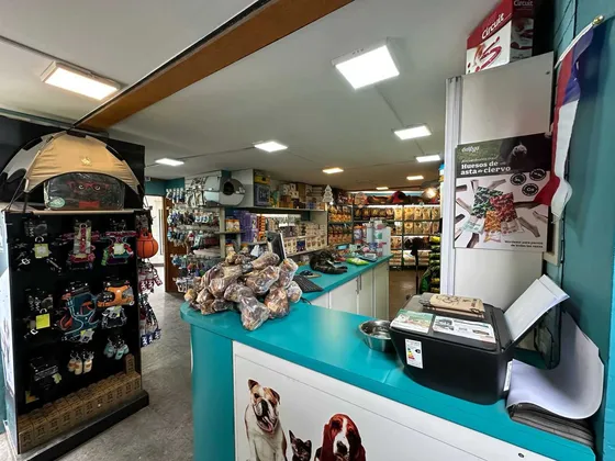 Veterinaria En Pleno Stripcenter (91750)