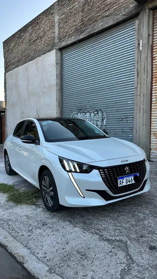 Peugeot 208 1.6 Feline Tiptronic
