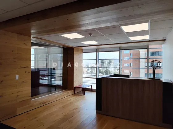 Oficina En Arriendo En Las Condes