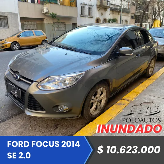Ford Focus 2014 Se 2.0 En Marcha Y Andnado Inundado Poloauto
