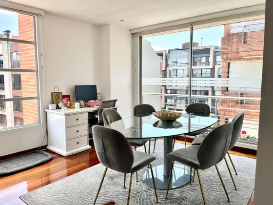 Apartamento En Venta En San Patricio. Cod V15000