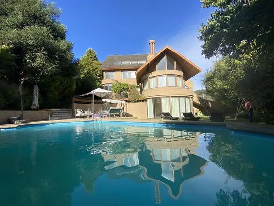 Casa En Venta De 7 Dorm. En Chiguayante