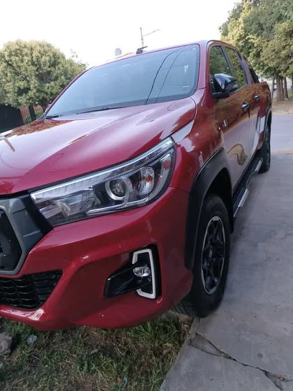 Toyota Hilux Pick-up 2.8 Gr Sport 4x4 Mt