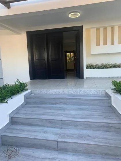 Se Vende O Se Alquila Casa En La Zurza, Santiagocaracterís